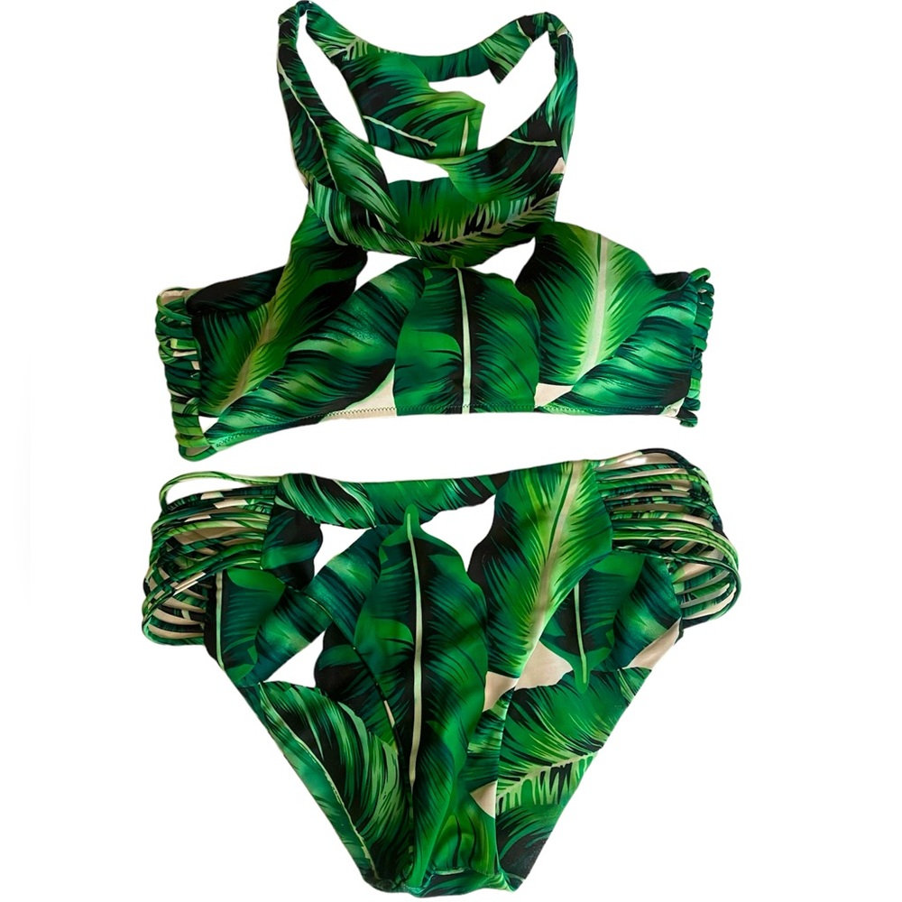 Cupshe Tropical Leaves Tank Bikini
Two Piece Green/Black